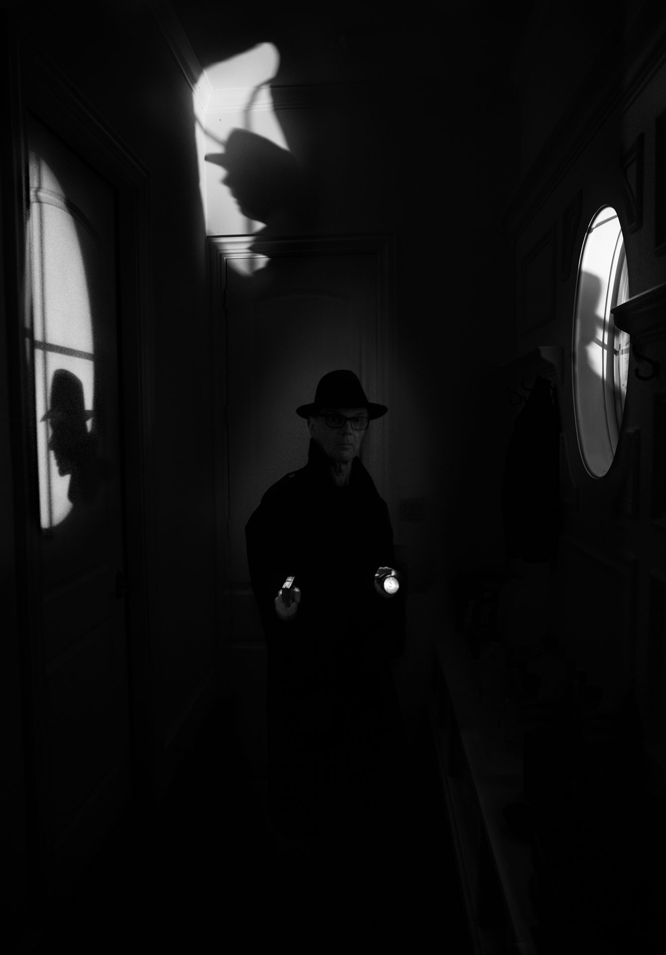 Intruder-Shadow-Seperation
